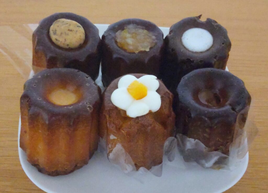 購入したCanele de CHIANTI（カヌレ ド キャンティ）のカヌレの集合写真