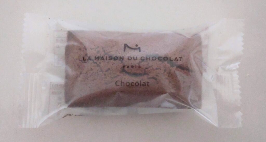 LA MAISON DU CHOCOLAT（ラ・メゾン・デュ・ショコラ）のフィナンシェショコラの写真