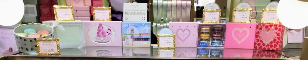 LADUREE（ラデュレ）店頭に並んでいた選べるギフトボックスの写真