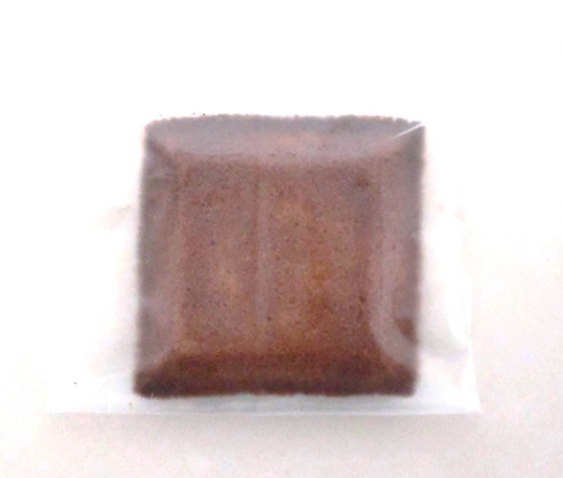 Pâtisserie Un Cadeau（パティスリーアンカド）のフィナンシェの写真