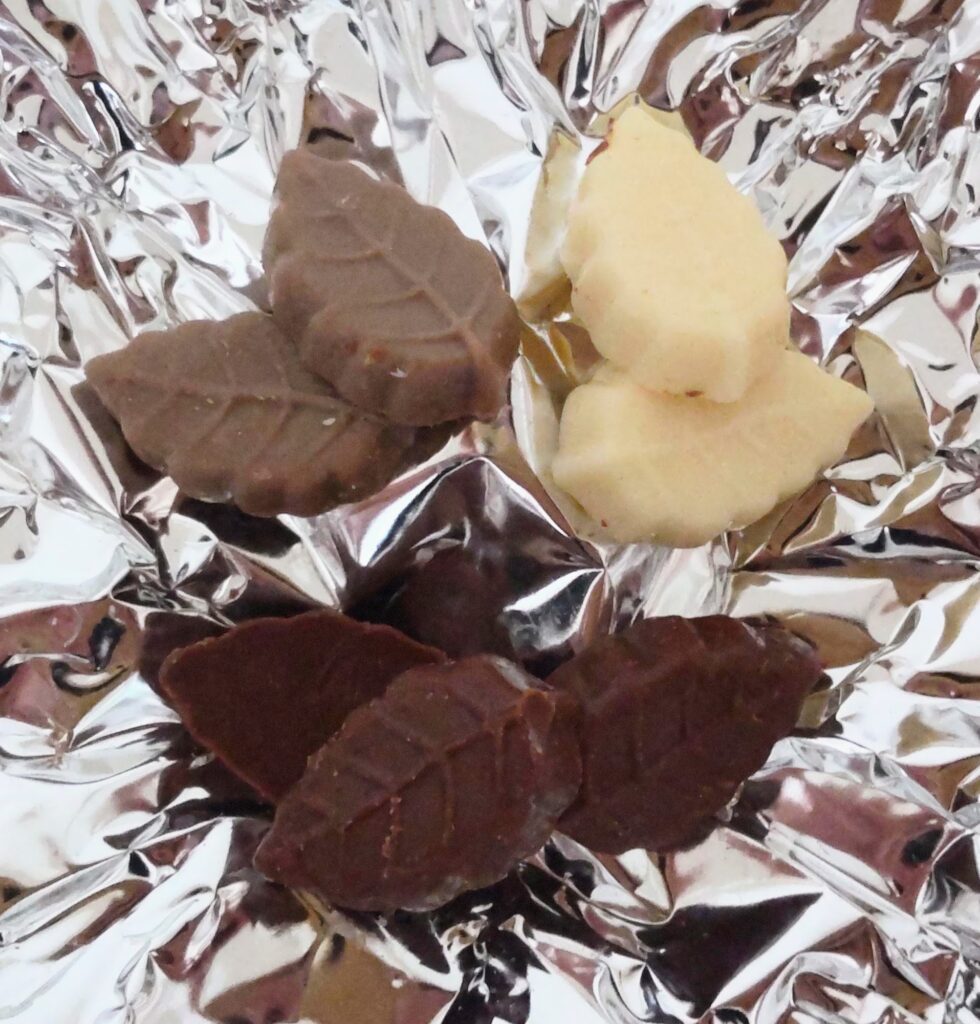 30度以上の部屋に置いておいたCHOCOLATE HOUSE Mon Loire（チョコレートハウス モンロワール）のリーフメモリーの写真