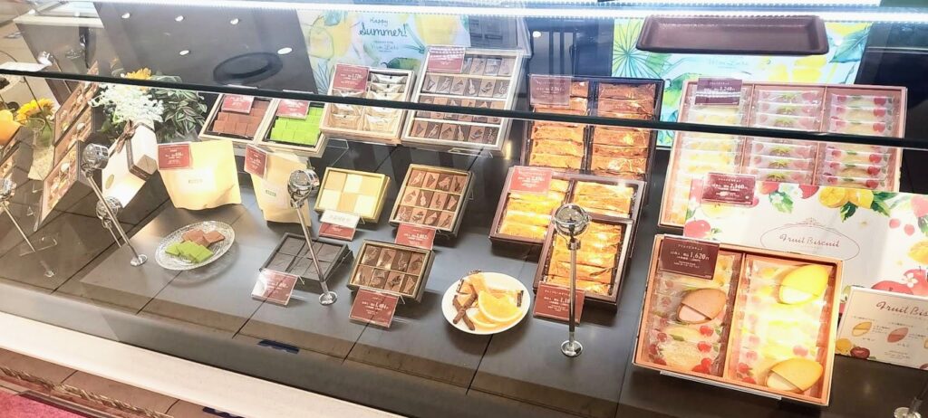 CHOCOLATE HOUSE Mon Loire（チョコレートハウス モンロワール）の店頭写真
