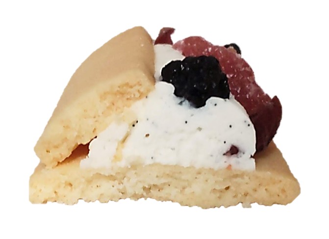 C3（シーキューブ）のベリーウィッチの断面写真