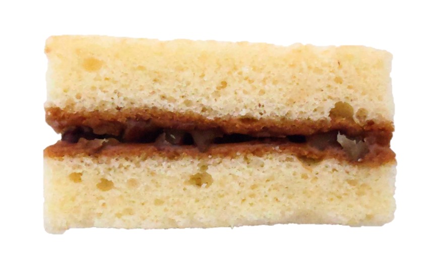 六花亭の二代目マルセイバターケーキくるみを裏から見た写真