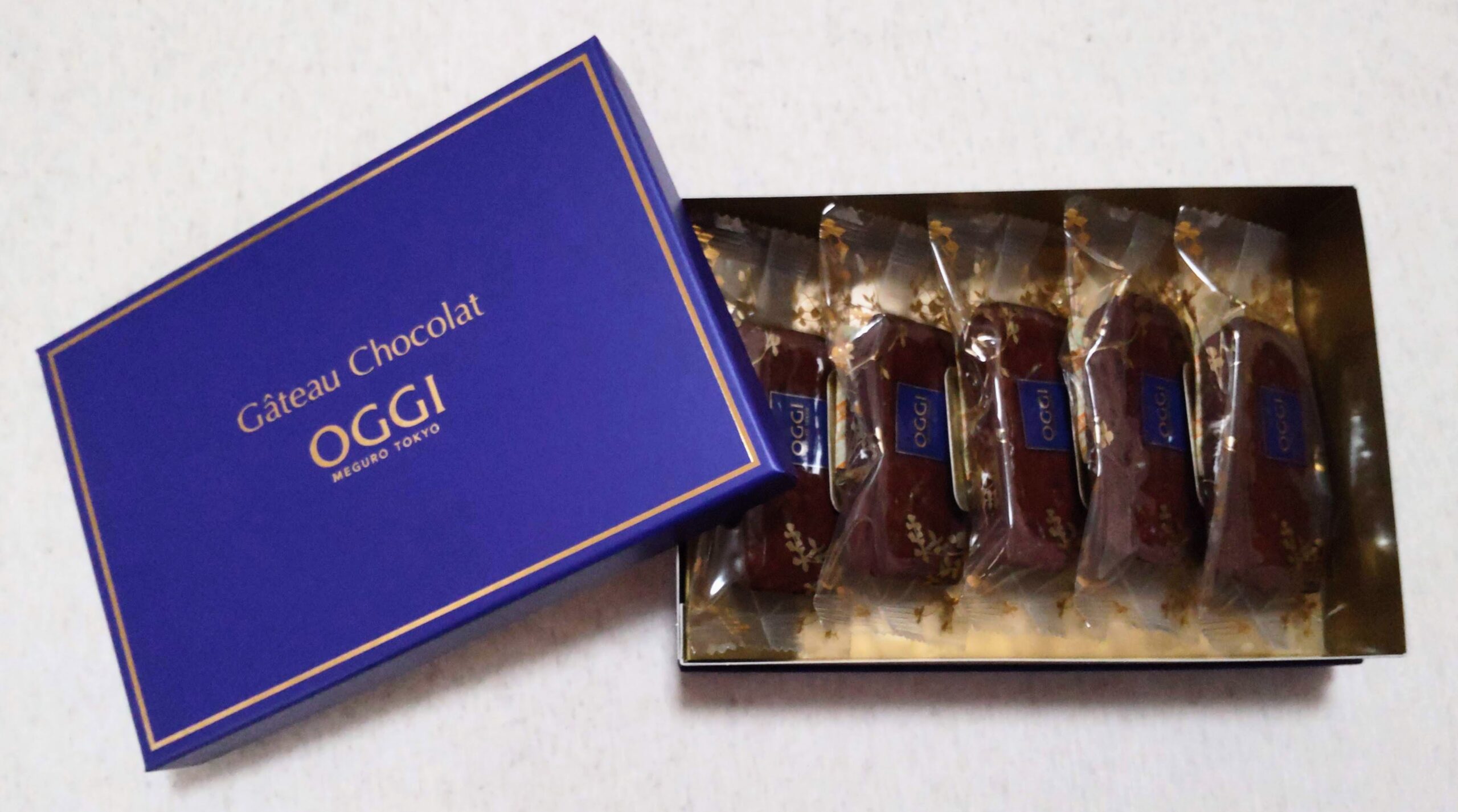 この記事を読めば20254年に変わった最新のOGGIのガトーショコラの実食口コミレビューや評判、特徴調査結果を知れることをイメージできる写真