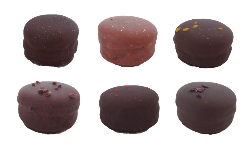 Sébastien Bouillet（セバスチャン・ブイエ）のマカリヨンを横から見た写真