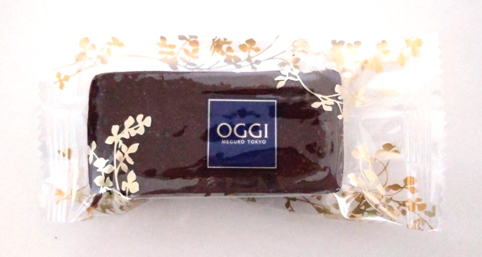 小包装されたOGGI（オッジ）ガトーショコラの写真
