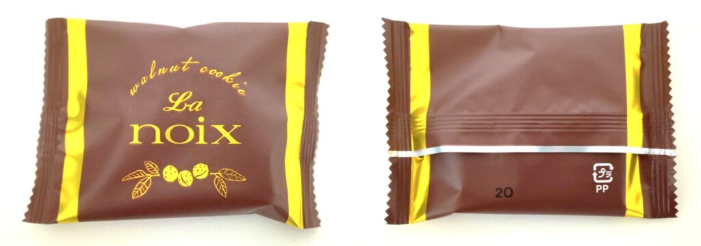 小包装されたLa noix（ラ・ノワ）のウォールナットクッキーの写真